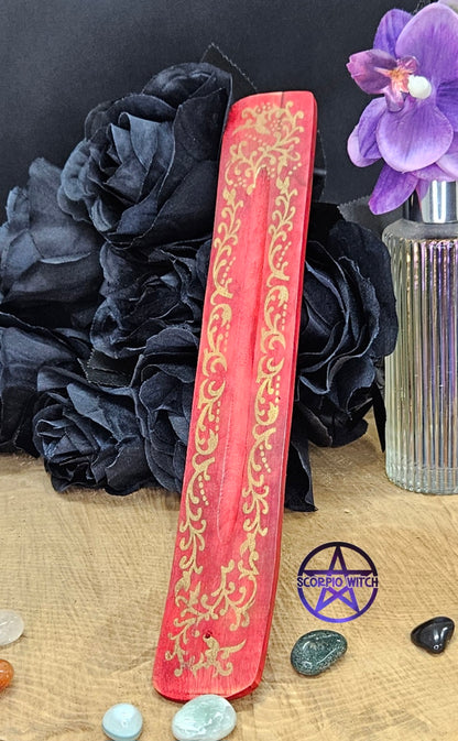 MYGA COLOURED WOODEN INCENSE HOLDER - RED AND GOLD