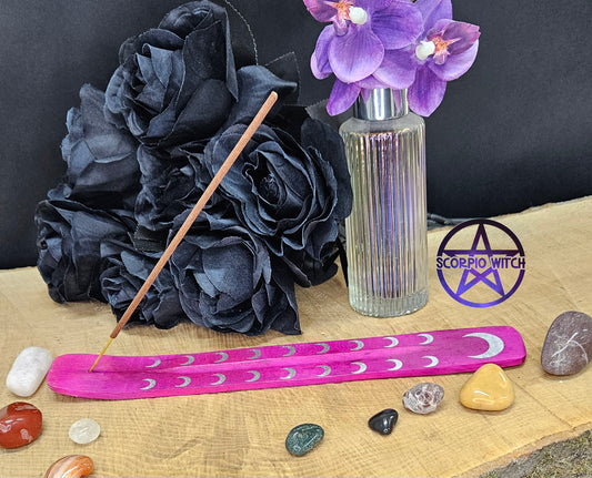 MYGA COLOURED WOODEN INCENSE HOLDER - DARK PINK CRESCENT MOON